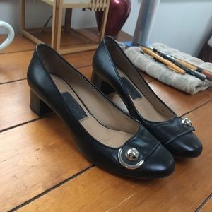 Ferragamo Black Pumps